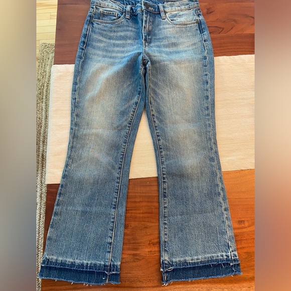 BLANKNYC KICK FLARE JEANS SIZE 27 - Picture 5 of 5